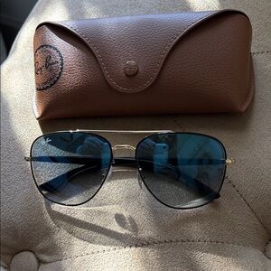Ray-Ban Gold Aviator Sunglasses with Brown Case